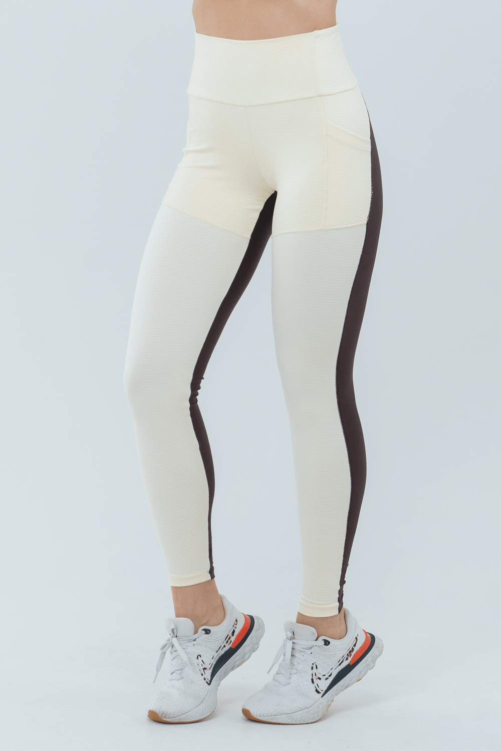CALÇA LEGGING DT CEDRO OFF WHITE/MARROM