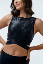 CR0464_TOP_CROPPED_DELEITE_PRETO_ANIMAL_PRINT_UNICA_DETALHE01