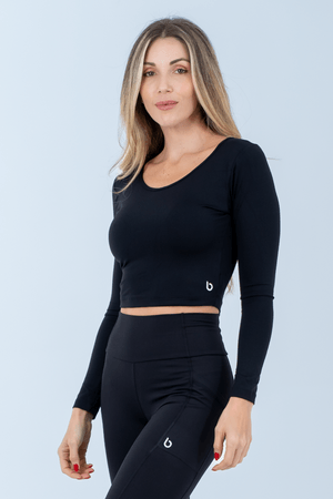 TOP CROPPED KAREN LISO PRETO