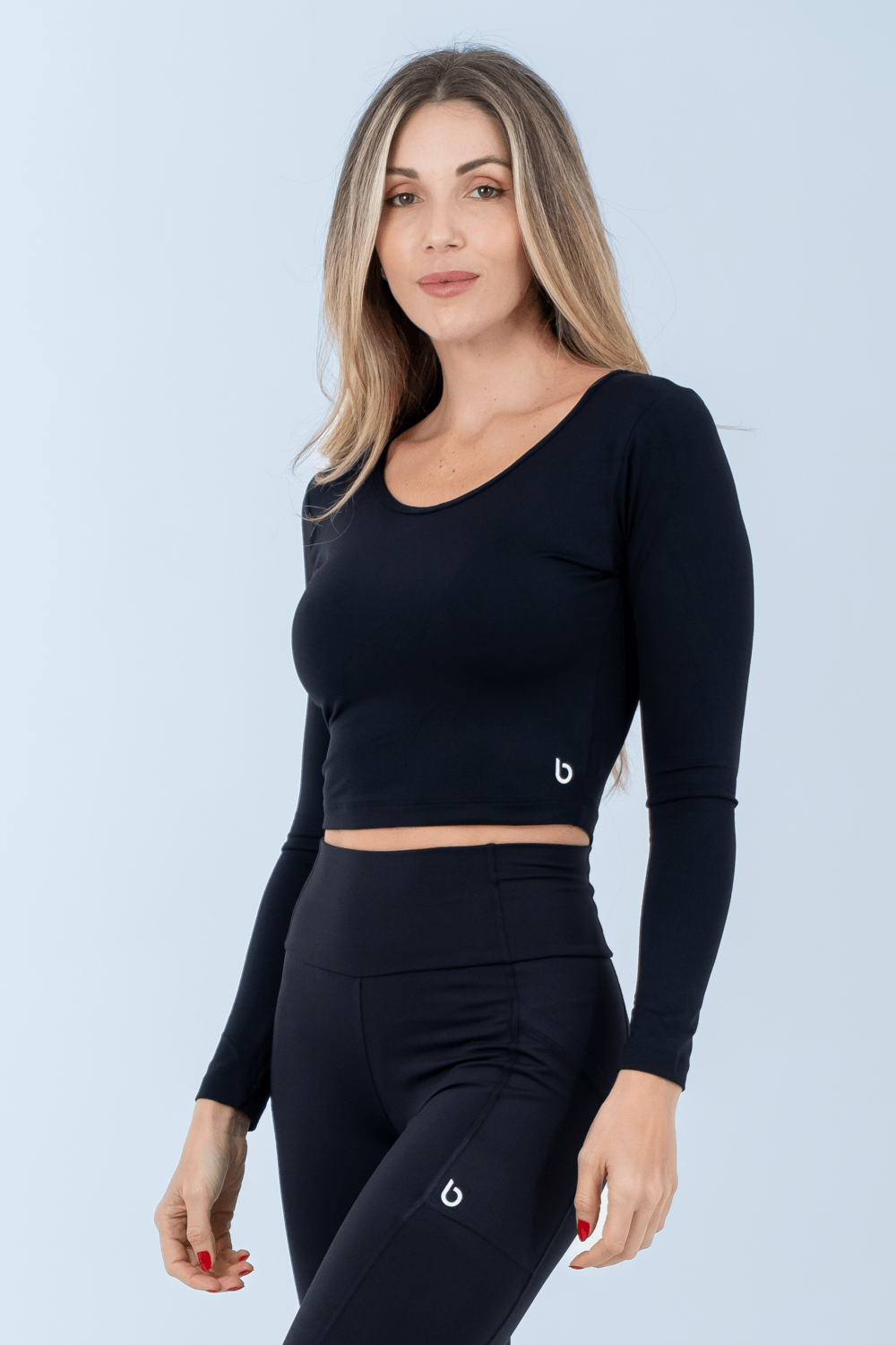 TOP CROPPED KAREN LISO PRETO