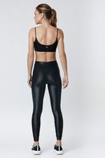 LG0367_CALCA_LEGGING_CIRRE_BASICA_PRETO_UNICA_COSTAS02