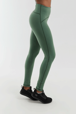 BROFITWEAR_LOOKBOOK_01JUL240803-1