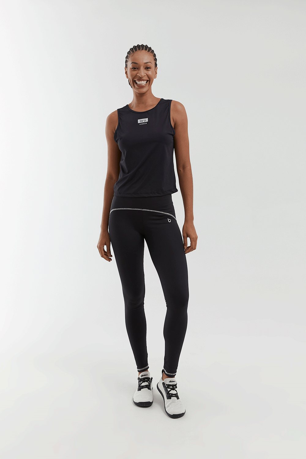 REGATA CROPPED CHERRY PRETO