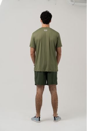 CAMISETA MASCULINA VERDE CROCO