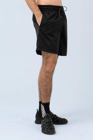 SHORT MASCULINO RAPHA PRETO